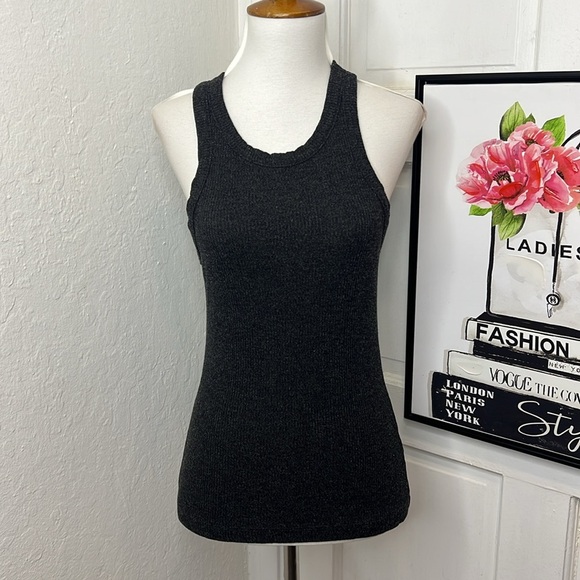 AGOLDE Bailey Ribbed Tank in Carbon Heather Size M - Picture 3 of 9